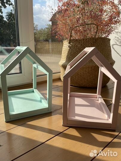 Подставка интерьерная домик