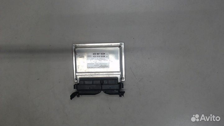 Блок управления пневмоподвеской Audi A8 (D3), 2008