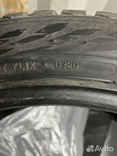 Nokian Tyres Hakkapeliitta 9 SUV 285/40 R22