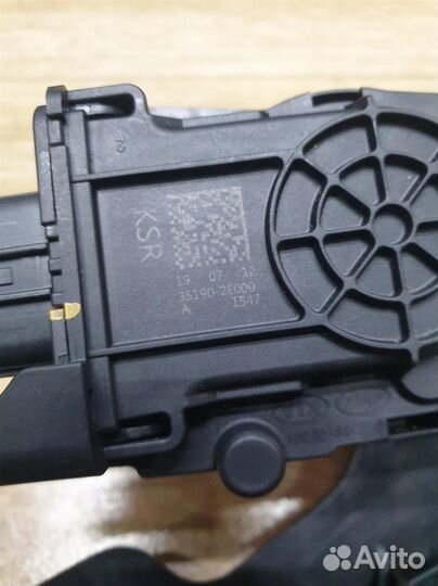 Педаль газа Hyundai Santafe 4 TM