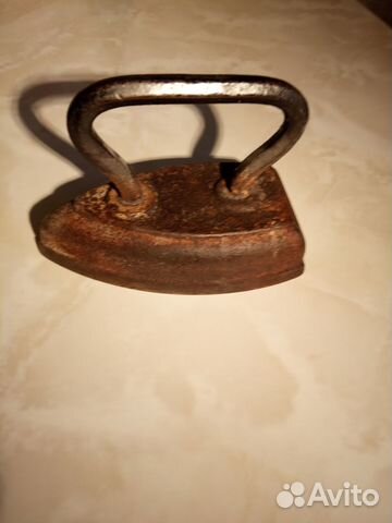 Утюг старинный