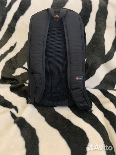 Lowepro fastpack 100