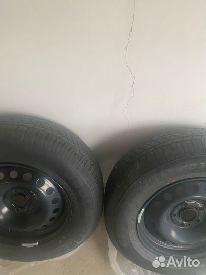 Yokohama Geolandar G033 215/70 R16