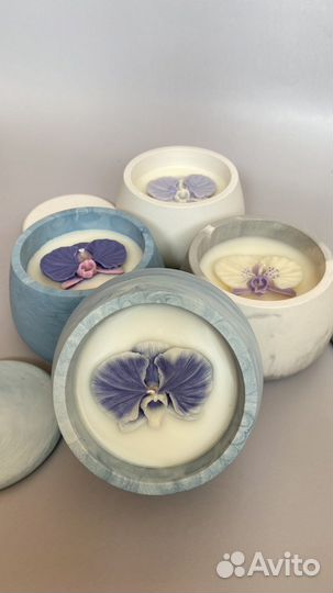 Свеча соевая в гипсовом подсвечнике