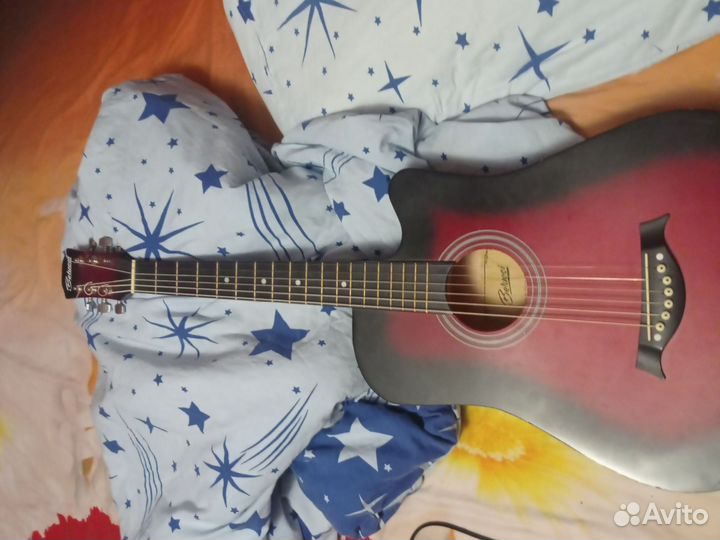 Акустическая гитара belluci