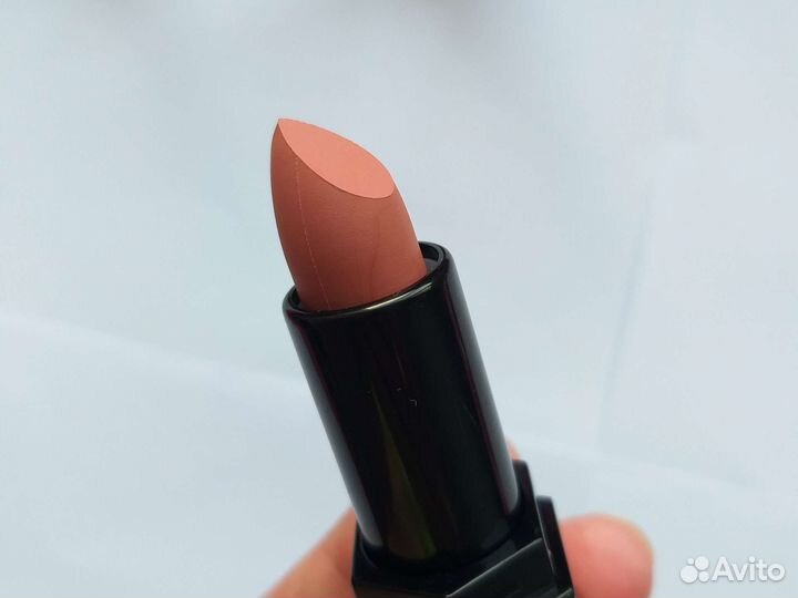 Губная помада набором из 5 шт новая