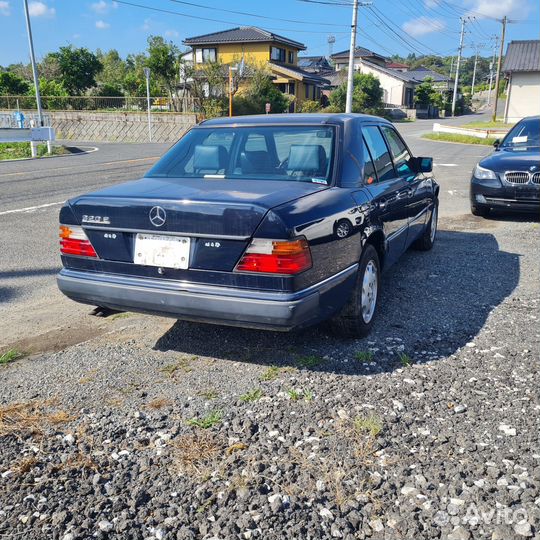 В разбор Mercedes W124 E320 Из Японии