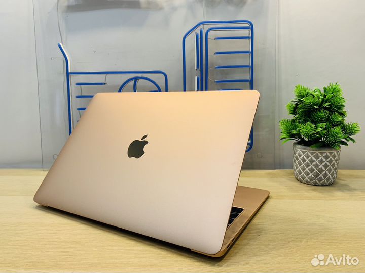 Apple MacBook Air 13 2020