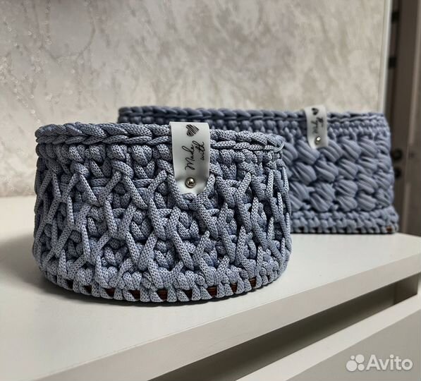 Вязаные корзинки ручной работы