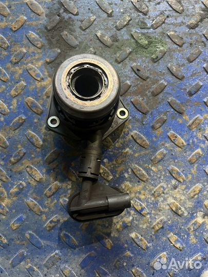 Выжимной подшипник Ford Focus 3 1.6