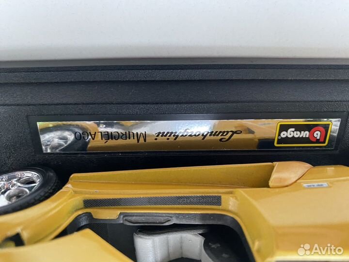 Коллекционные машинки Lamborghini Urago
