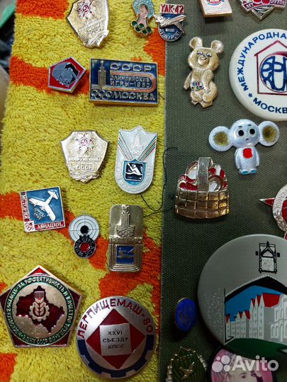 Значки времен СССР