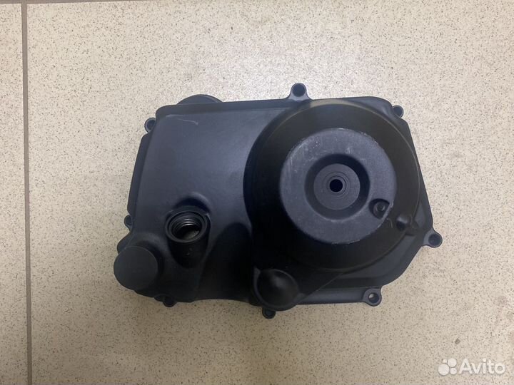 Крышка картера правая 139FMB(коробка автомат)