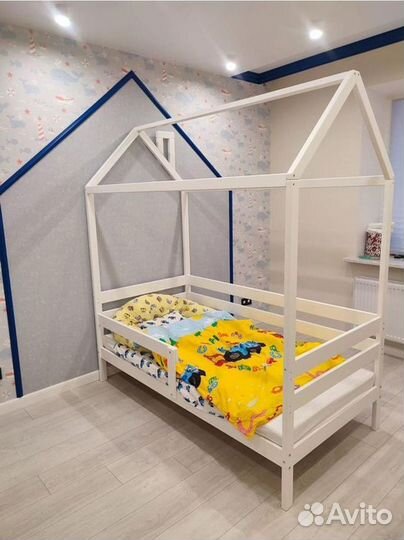 Домик кровать