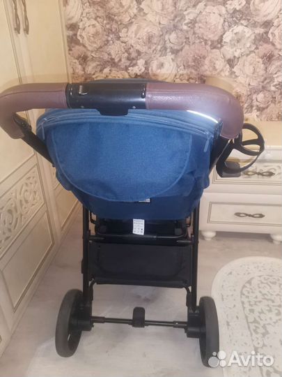 Прогулочная коляска capella