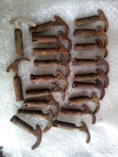 Зацепы капота газ аа, 67