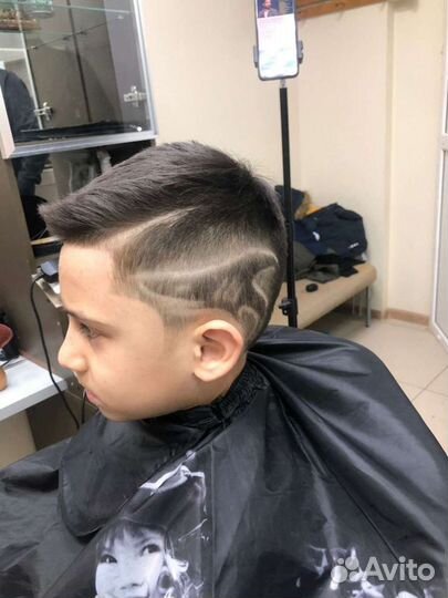 Барбер мужской борода жен стриж тоже есть