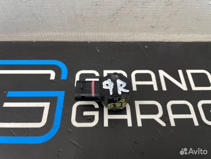 Датчик парктроника передний Porsche Panamera 970