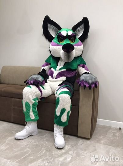 Фурсьют, ростовая кукла