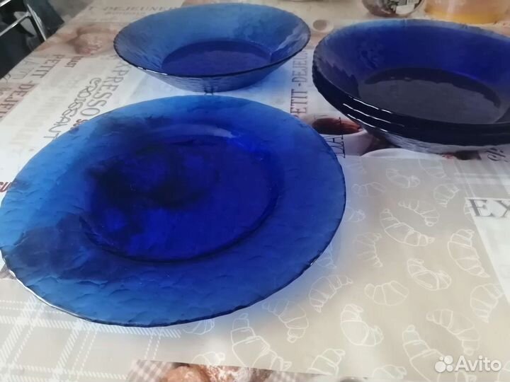 Посуда - тарелки морского цвета