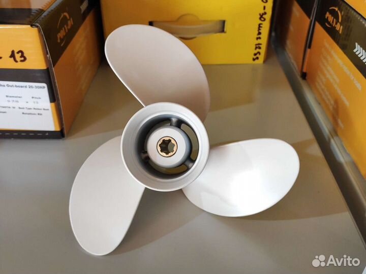 Винт гребной Yamaha 6-8; 3x8-1/2x8-1/2