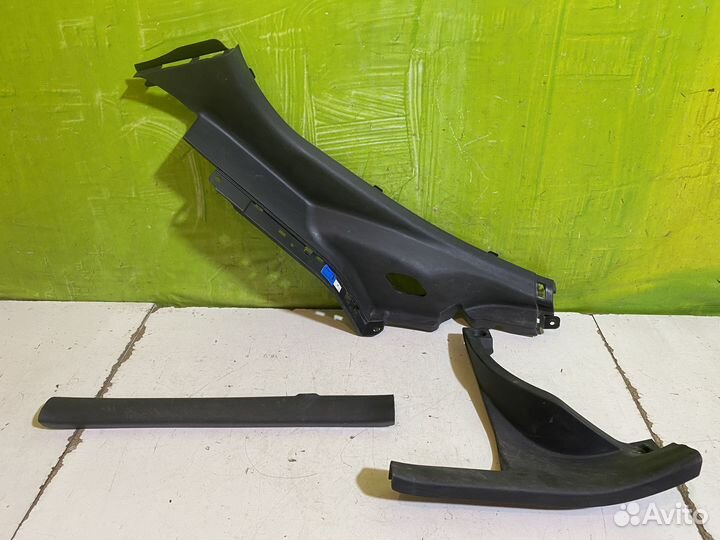 Обшивка стойки задняя левая правая Hyundai Solaris