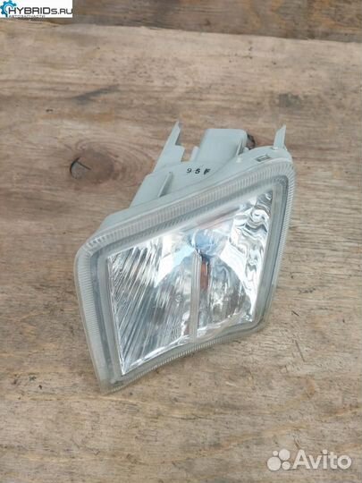 Поворотник левый Toyota Prius 3 ZVW30 81520-47010