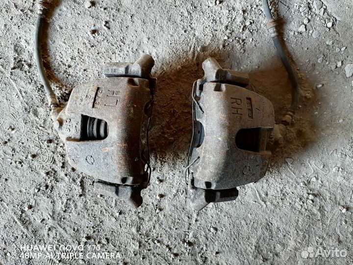 Передние суппорта Мазда 3бк спорт