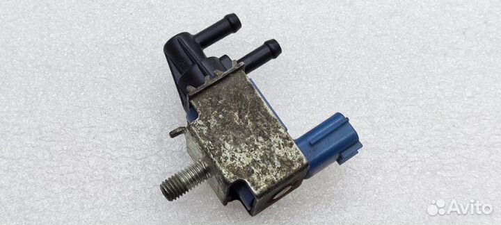 Клапан электромагнитный Nissan Teana J31 VQ35DE