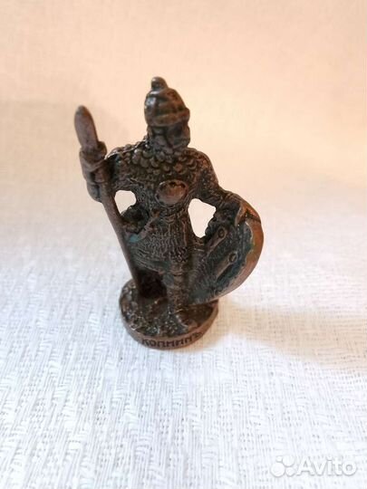 Коллекционные фигурки