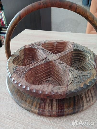 Менажница из дерева