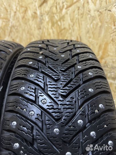 Nokian Tyres Hakkapeliitta 8 205/60 R16 92T