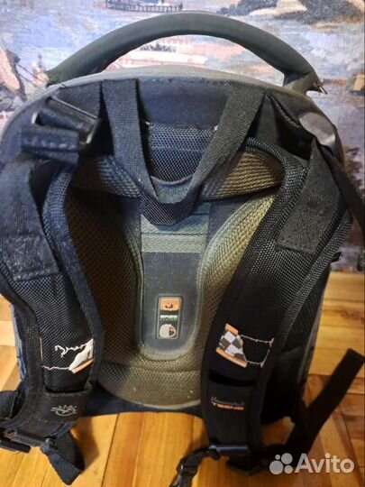 Школьный рюкзак Hummingbird