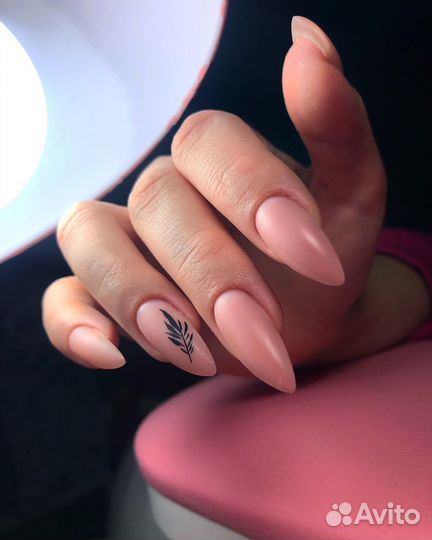 Маникюр и наращивание