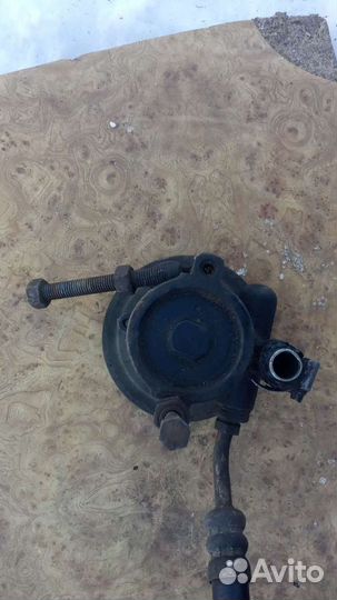 Насос гур клапанная крышка