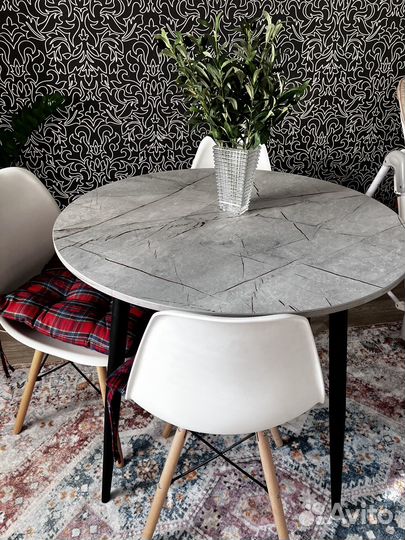 Стулья кухонные Eames комплект