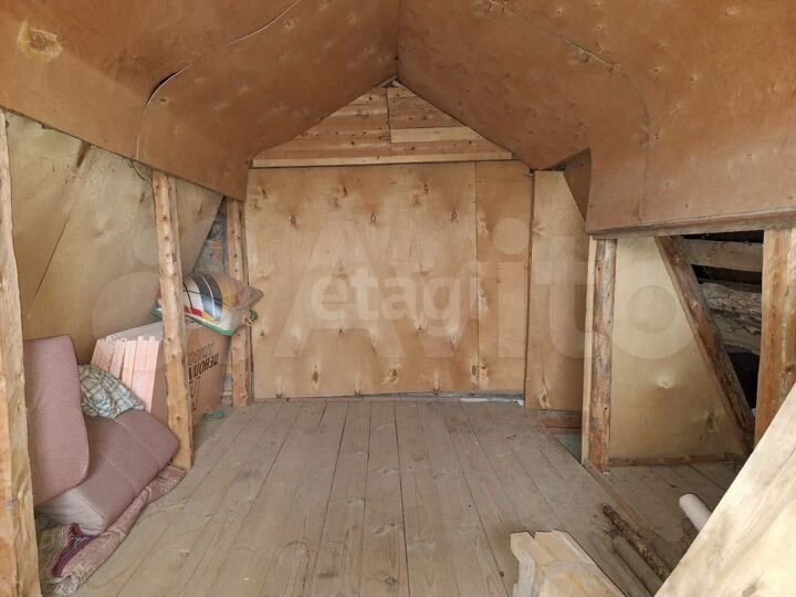 Дача 20 м² на участке 5,5 сот.