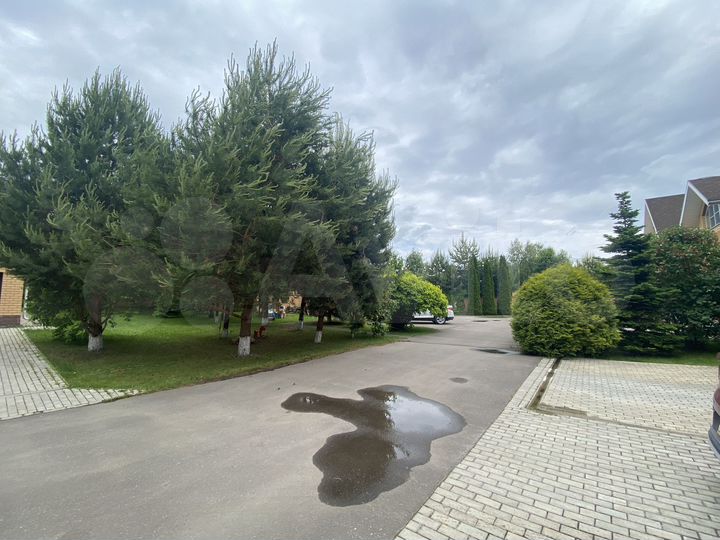 Таунхаус 220 м² на участке 3 сот.