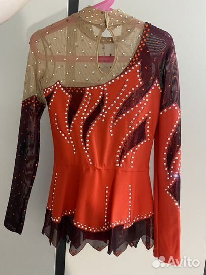 Костюм для фигурного катания