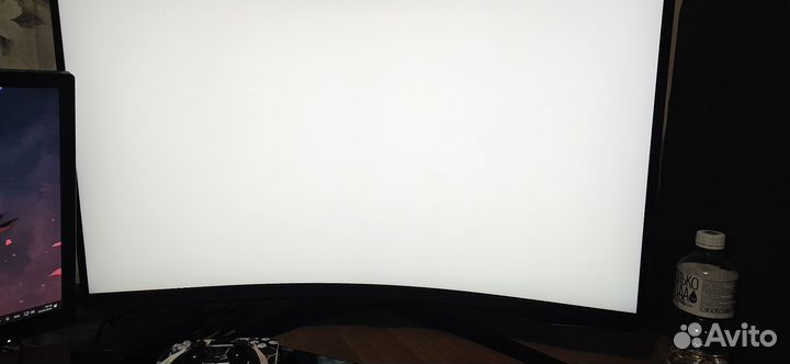 Монитор Samsung 4K 165гц Odyssey Neo G7 S32BG752NI