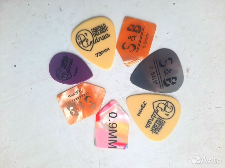 Крутые медиаторы для гитары