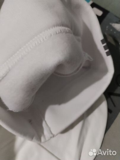 Шапки новые