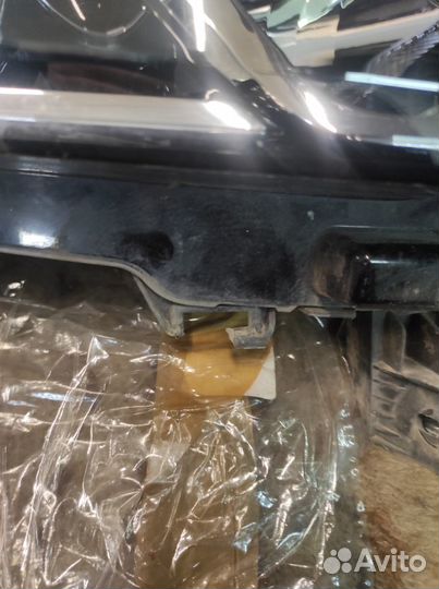 Фара правая на renault koleos 2