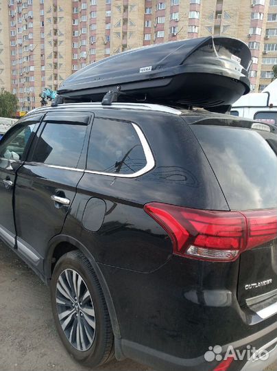 Бокс черный глянец Mitsubishi Outlander
