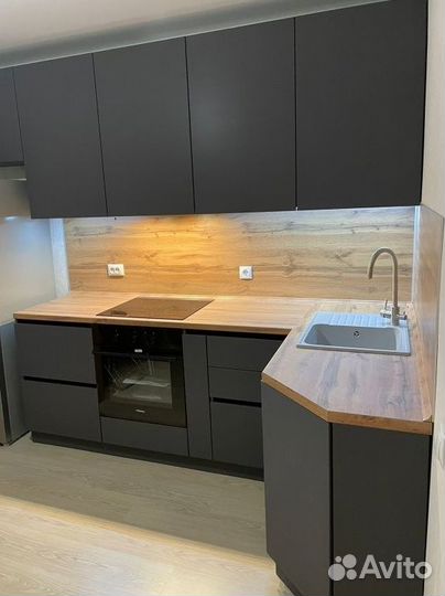 Кухни в современном стиле артикул 56119