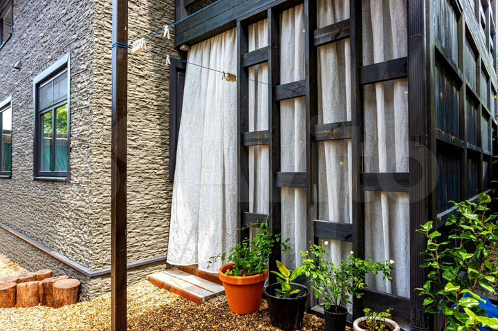 Дом 65 м² на участке 3 сот.