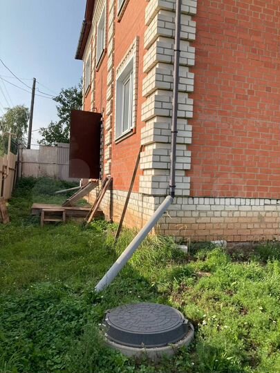 Дом 170 м² на участке 8 сот.
