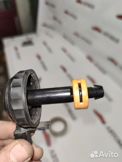 Крышка тормозного бачка Шкода Октавия А5