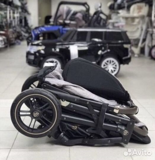 Прогулочная коляска Luxmom 609, новая