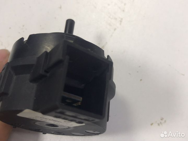 Датчик 132090302 уровня воды стиральной машины